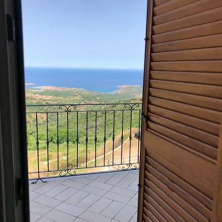 La Frisaia Apartment *